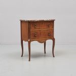 1249 8334 CHEST OF DRAWERS
